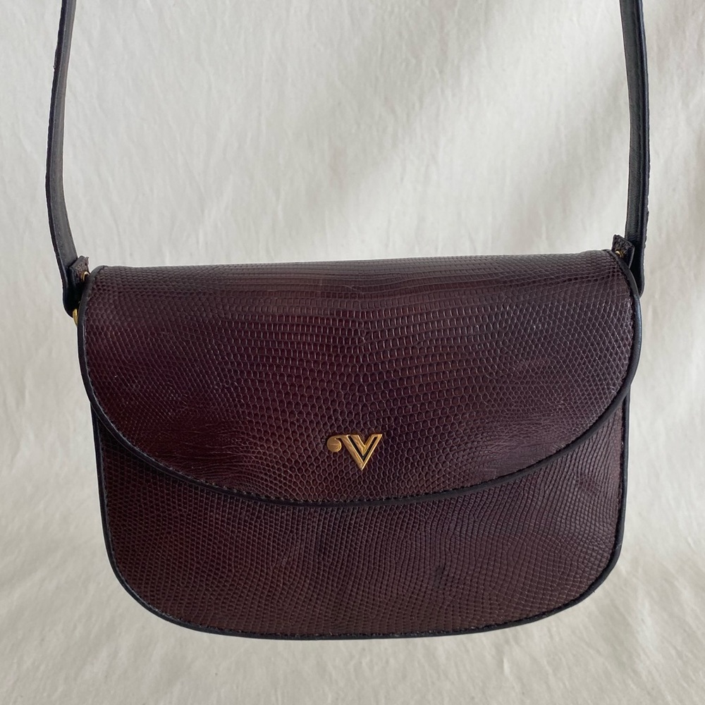 Brown crocodile embossed leather crossbody bag